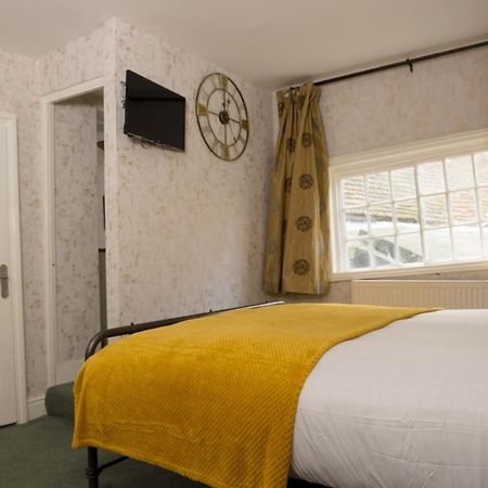 The Sun Hotel Кентърбъри Екстериор снимка