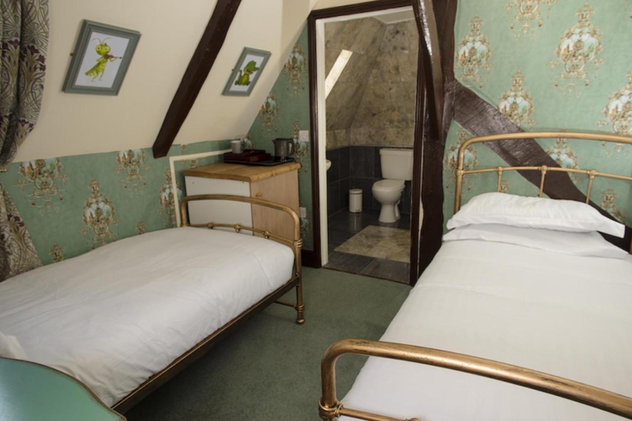 The Sun Hotel Кентърбъри Екстериор снимка